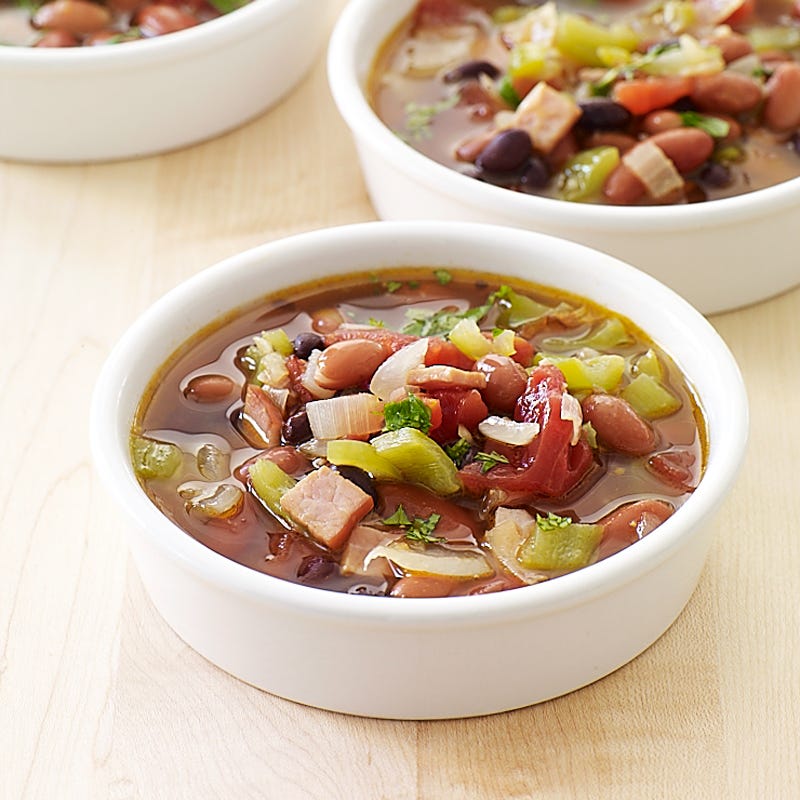Photo de Potage épicé au chipotle et aux trois haricots avec bacon de dos par WW