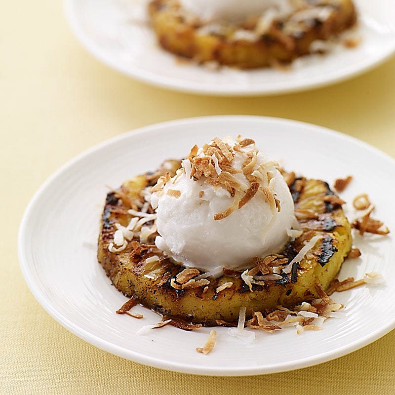 Photo de Ananas grillé accompagné de sorbet à la noix de coco par WW