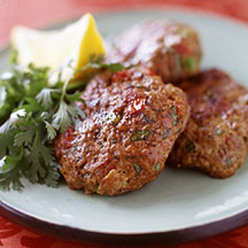 Photo of Spiced Indian lamb patties with peas and tomato (keema matar) by WW