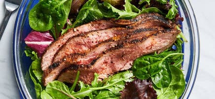 Steak Salad with Spicy Buttermilk Dressing