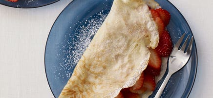 Fresh Strawberry Crepes