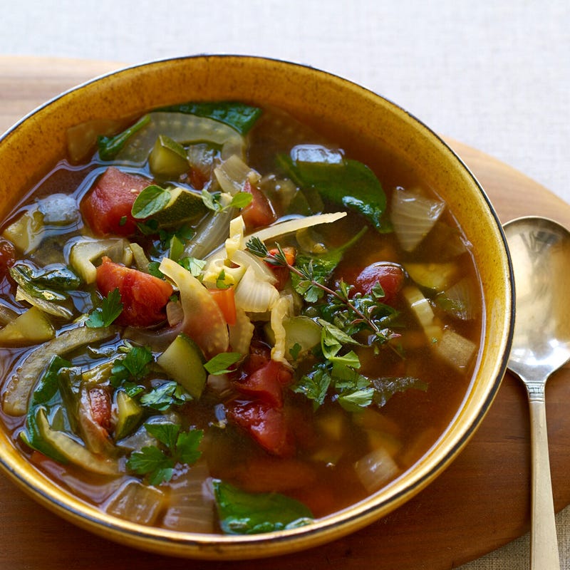 Photo de Soupe aux légumes d’inspiration italienne par WW