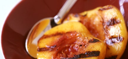 Grilled Cinnamon Peaches