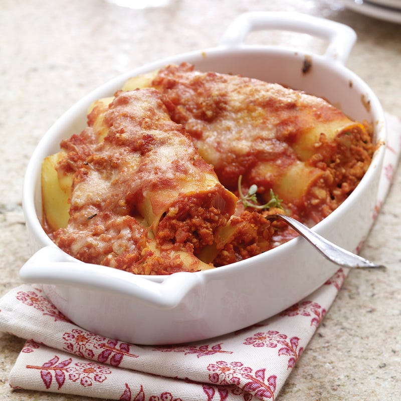 Geflügelcannelloni in cremiger Tomatensauce