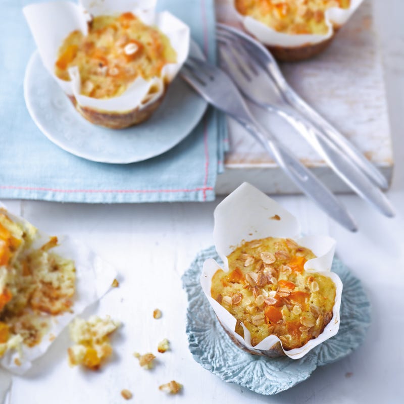 Griessmuffins mit Aprikosen