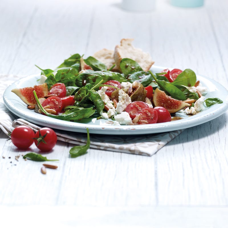 Blattspinatsalat mit Feigen und Balsamicodressing