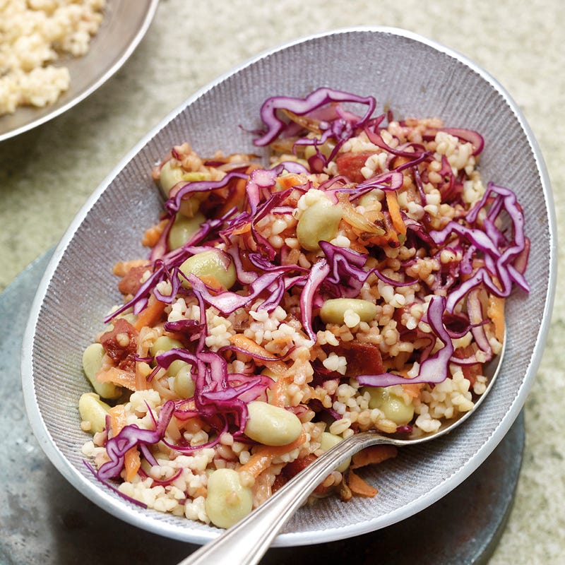 Bulgursalat mit dicken Bohnen und Chorizo