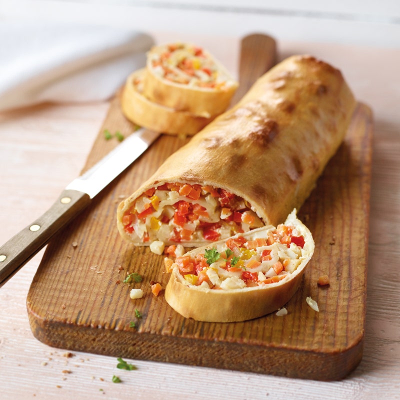 Wurzelgemüse-Peperoni-Strudel