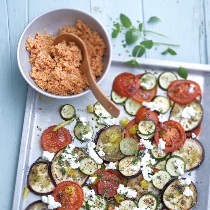Türkisches Gemüseblech mit Hüttenkäse