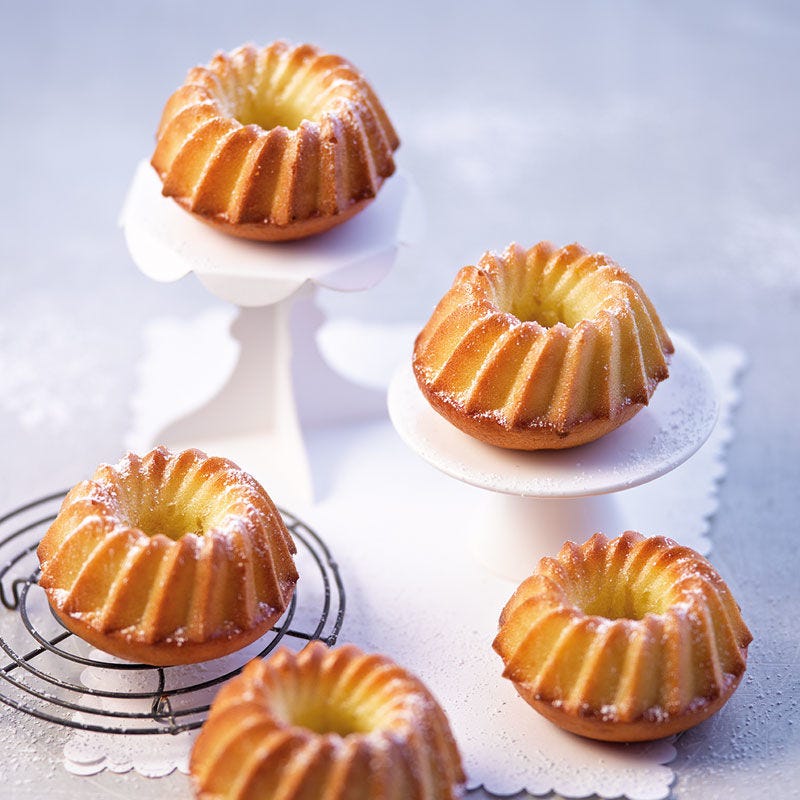 Mini-Marzipan-Gugelhupfe