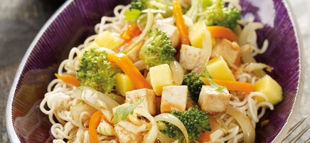 Poêlée de légumes thaï au tofu