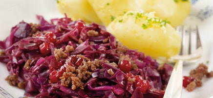Rotkohlpfanne mit Hackfleisch