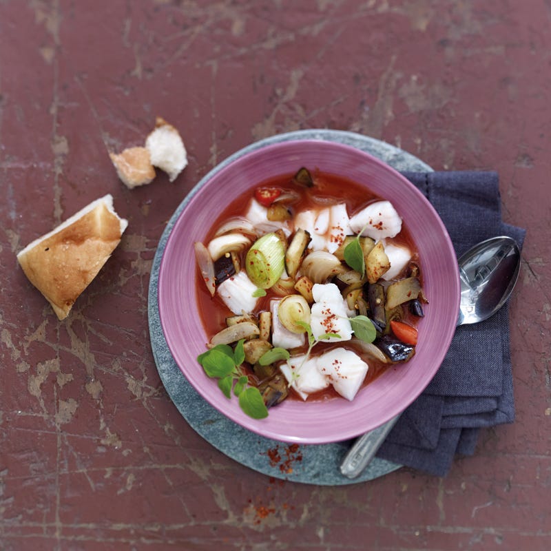 Mediterrane Fischpfanne mit Auberginen