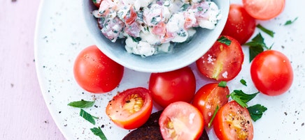 Hüttenkäse-Tomaten-Snack