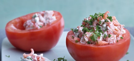 Tomaten mit Crevettenfüllung