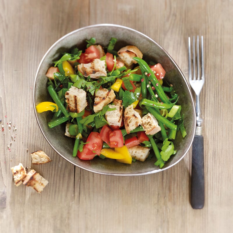 Brotsalat mit grünen Bohnen