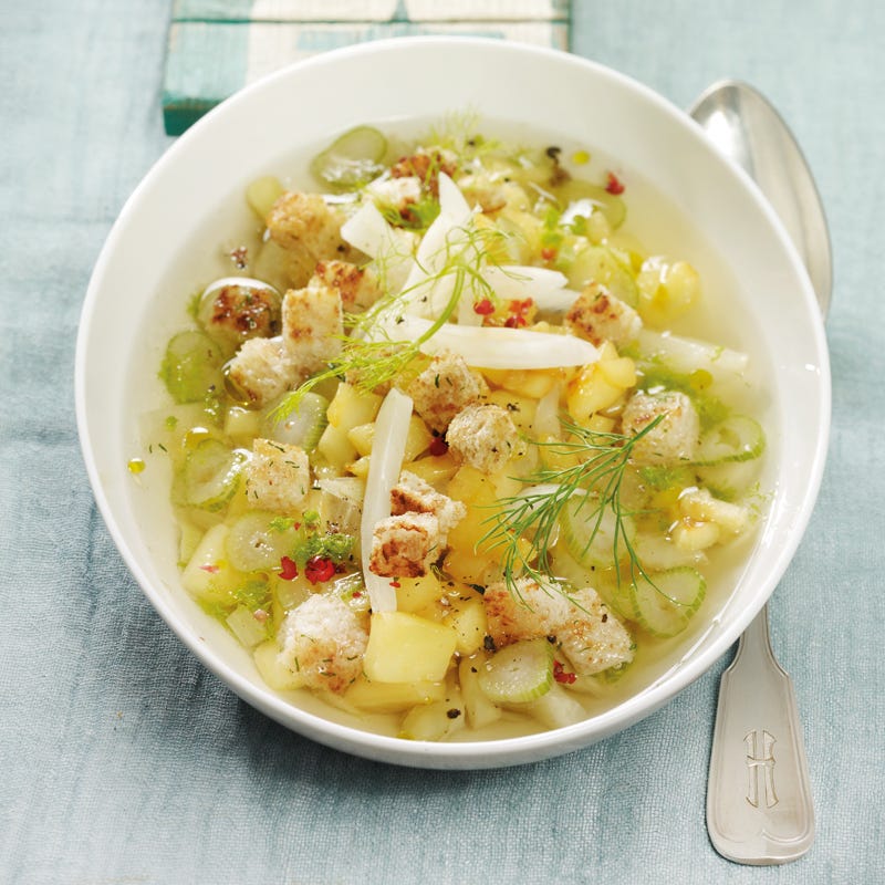 Foto Apfel-Fenchel-Suppe mit Dillcroûtons von WW
