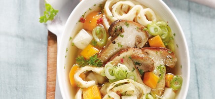 Potage célestine aux bolets