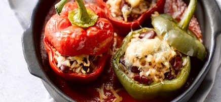 Poivrons farcis au riz et haricots rouges
