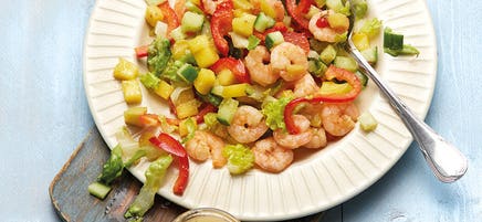 Salade de fruits et crevettes diabolo