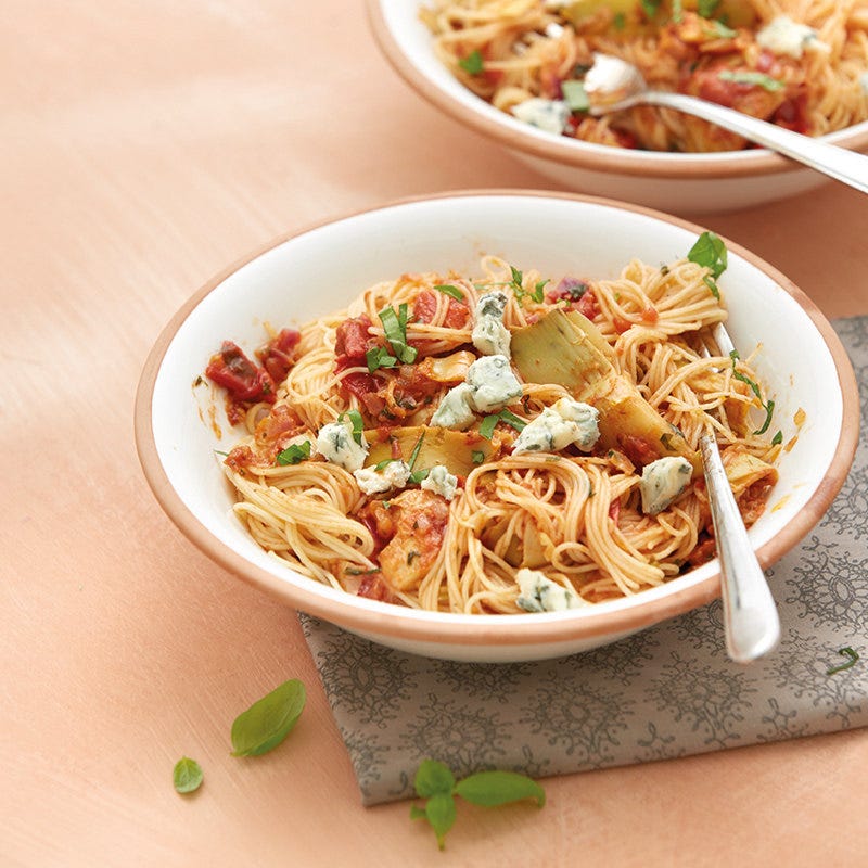 Capellini in Artischocken-Tomaten-Sauce