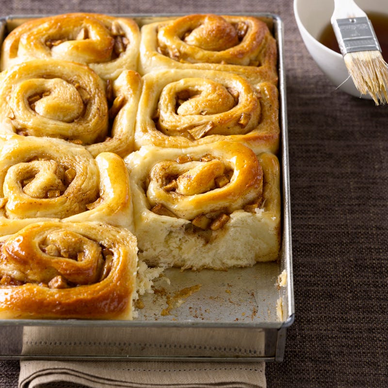 Photo of Apple and cinnamon scrolls by WW