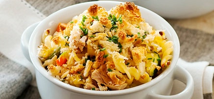Tuna and vegetable pasta bake