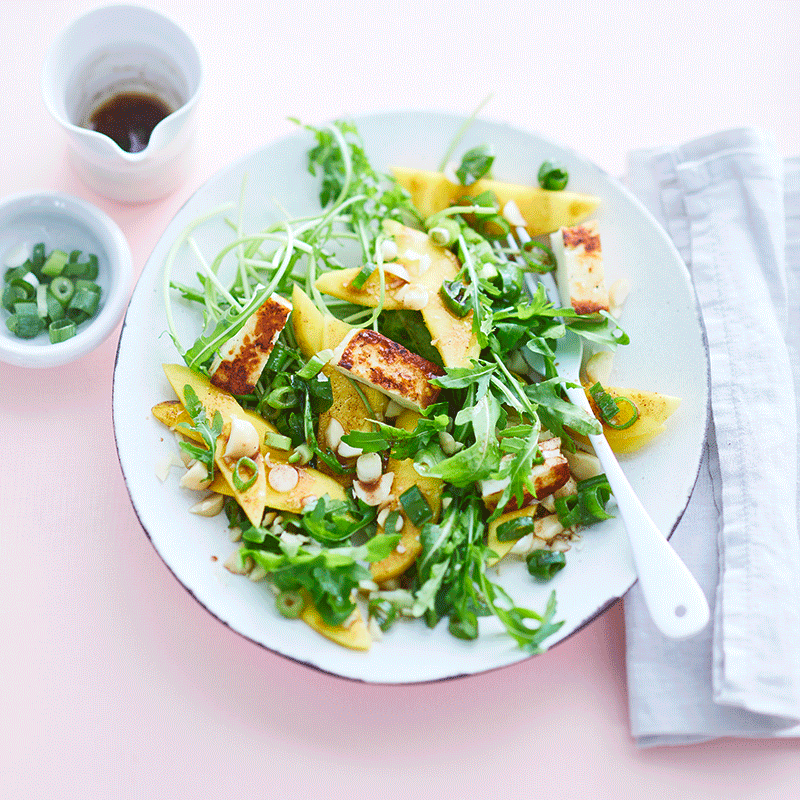 Mango, haloumi and macadamia rocket salad