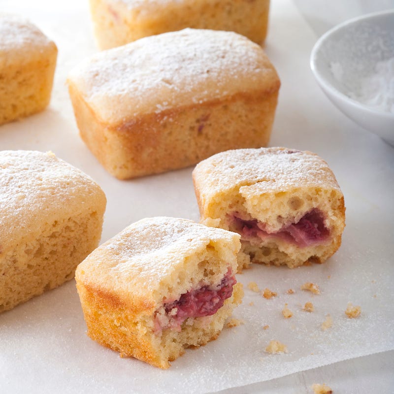 Photo of Mini strawberry loaves by WW