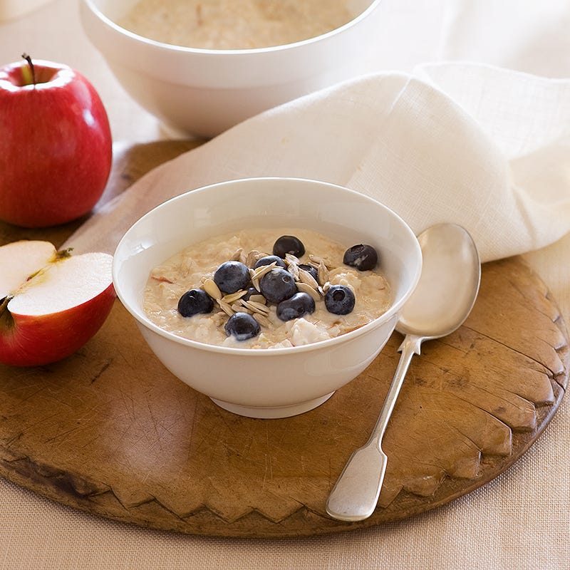 Photo of Bircher muesli with apple and blueberries by WW