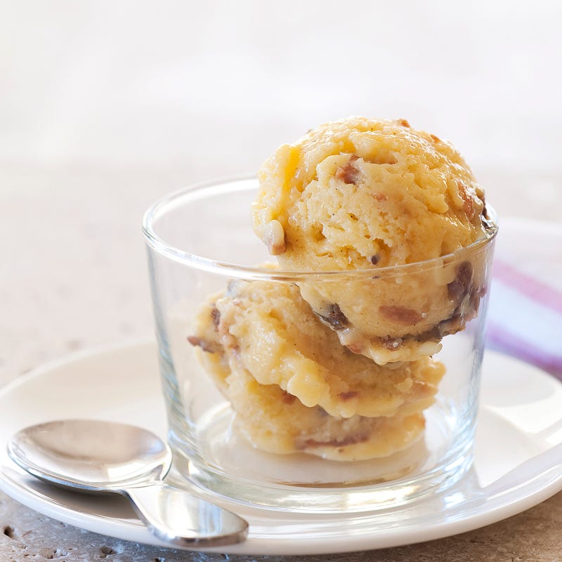 Photo of Raisin and almond ice-cream by WW