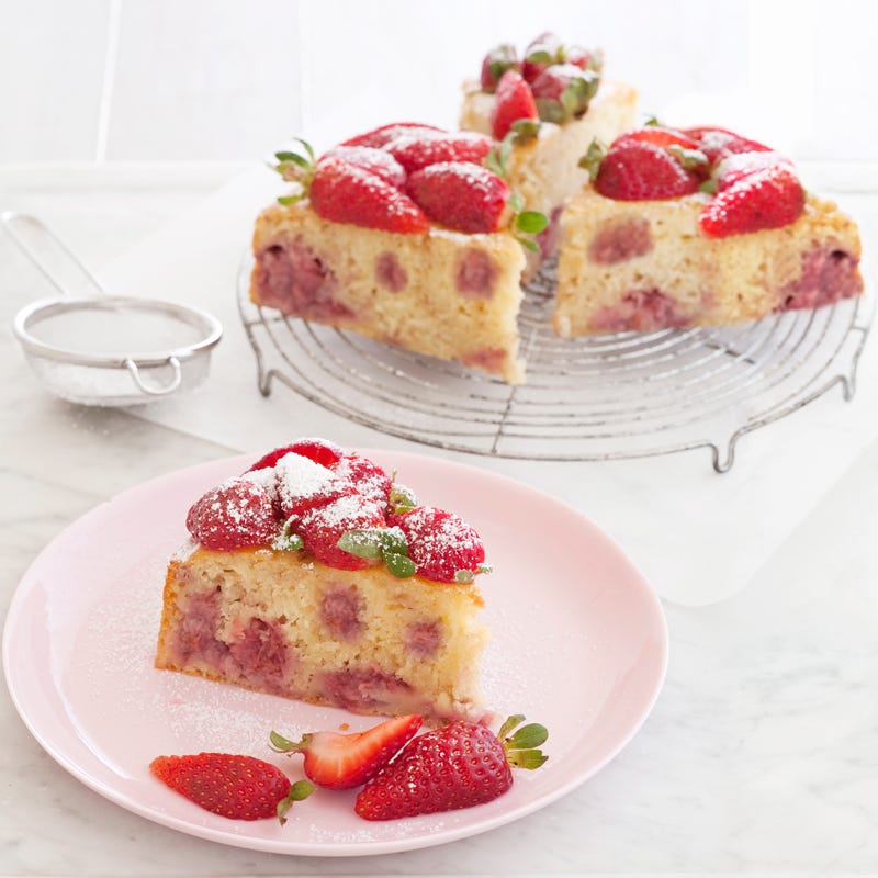Photo of Strawberry yoghurt cake by WW