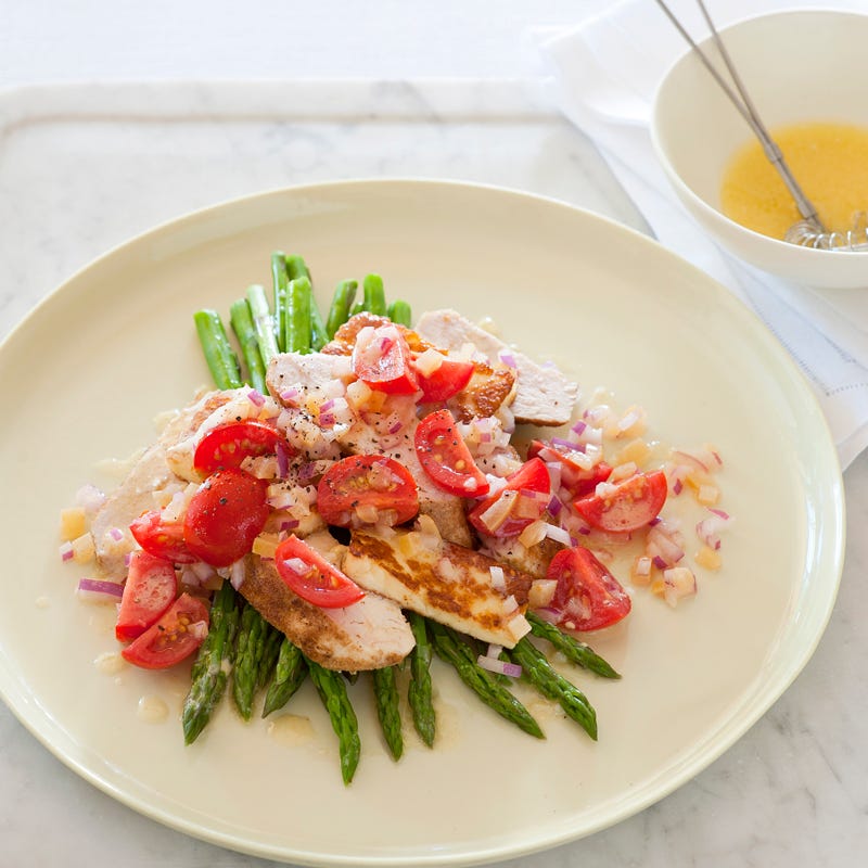 Photo of Chicken, haloumi and asparagus by WW
