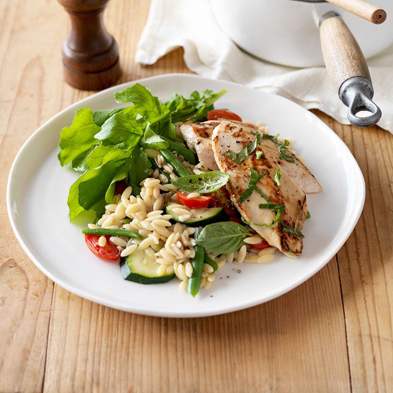 Basil chicken with tomato and zucchini risoni