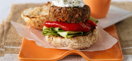 Lentil and cashew burger