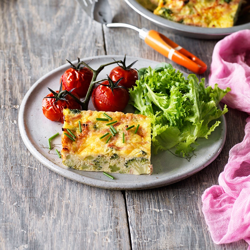 Broccoli, leek and ham frittata