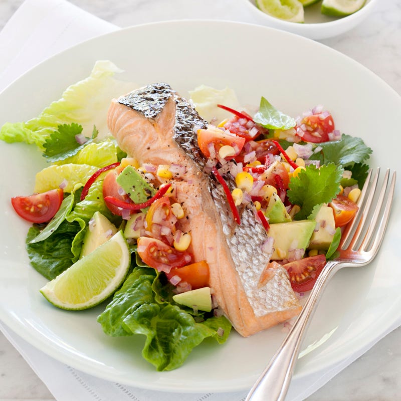 Photo of Grilled salmon with corn salad by WW