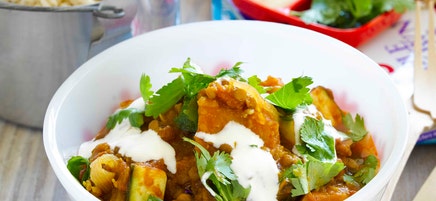 Pumpkin, zucchini and lentil curry