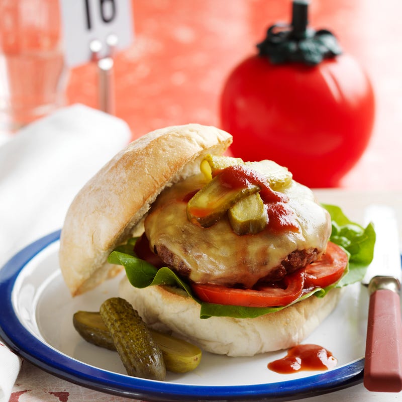 Photo of Classic hamburger by WW