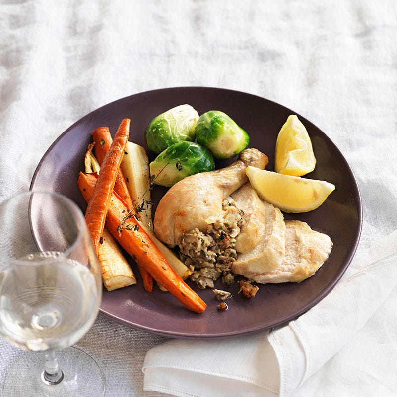 Chicken with mushroom and herb seasoning