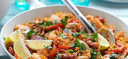 Chicken paella with chorizo