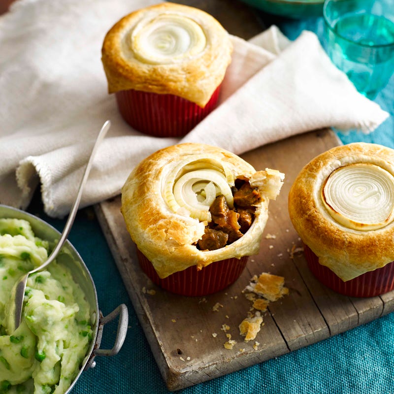 Photo of Beef, ale and caramelised onion pot pies by WW