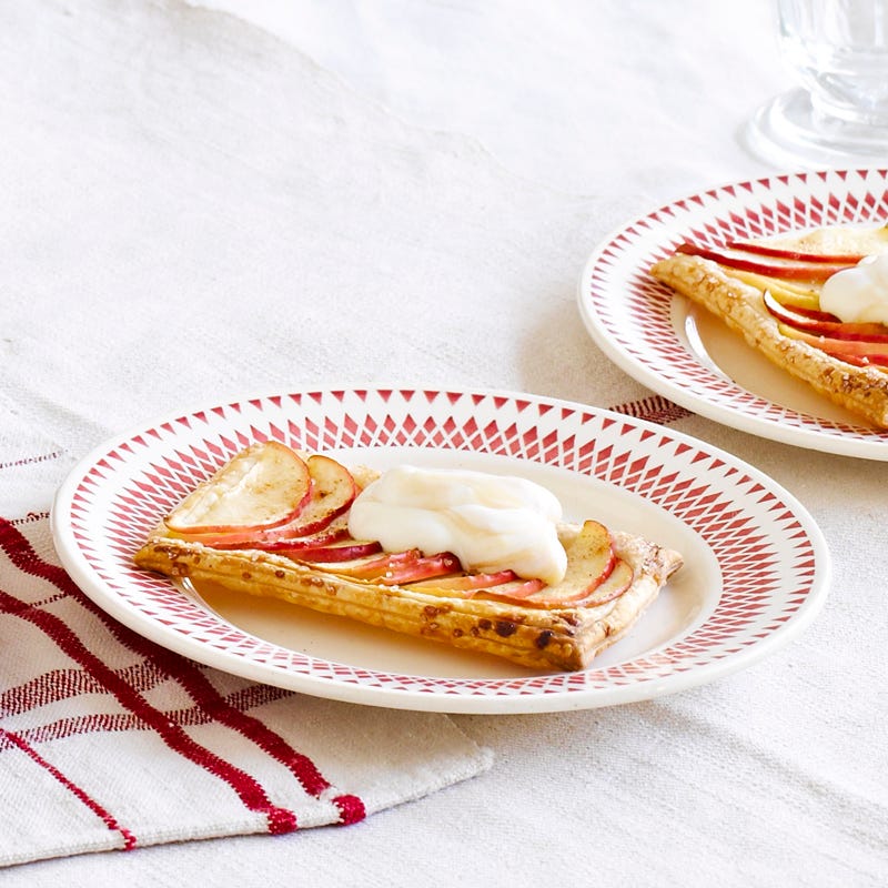 Photo of Apple and cinnamon tarts with caramel cream by WW