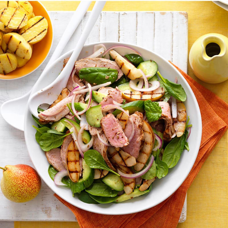 Photo of Grilled pork, pear and spinach salad by WW