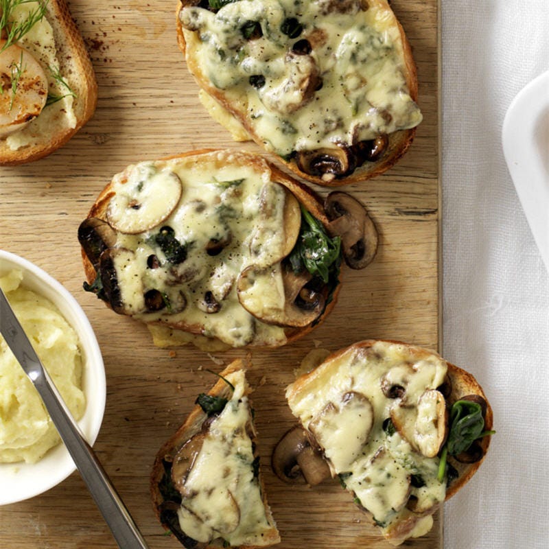 Photo of Spinach, mushroom and Swiss cheese by WW