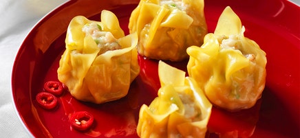 Steamed prawn dim sim