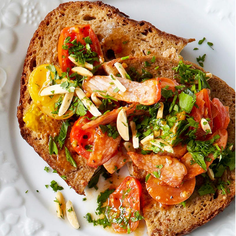 Photo of French toast with bacon and tomato by WW