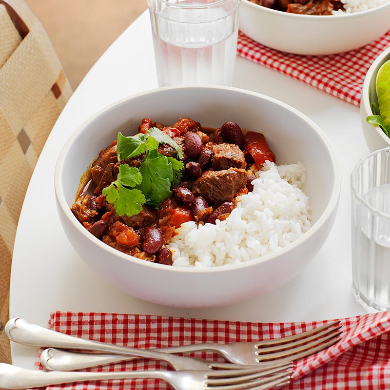 Slow cooked beef chilli con carne