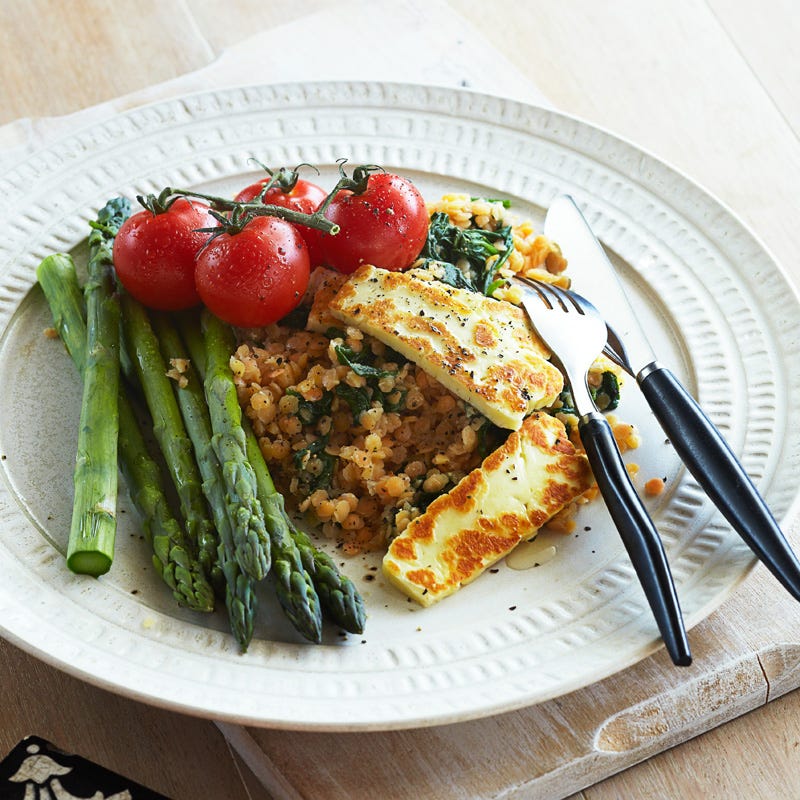 Photo of Warm spinach and red lentil salad by WW