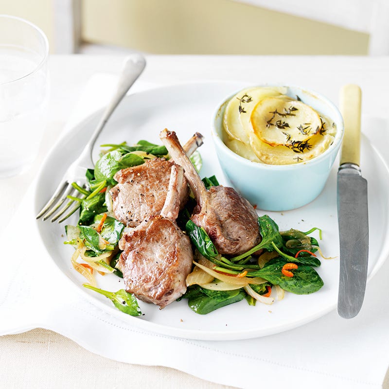 Lamb cutlets with potato gratin and spinach